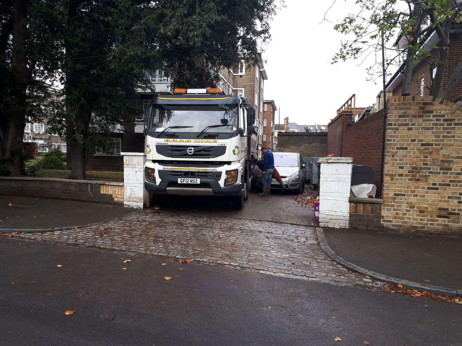 hire tipper truck walthamstow area